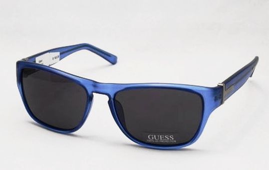 Guess GU 6732